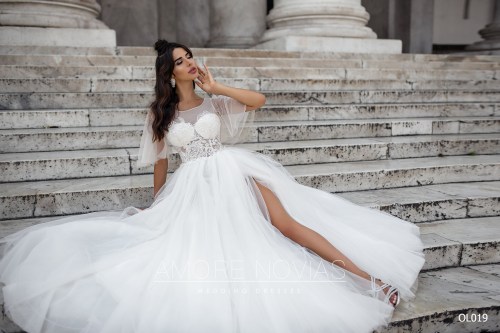 https://amore-novias.com/images/stories/virtuemart/product/OL019       (4).jpg